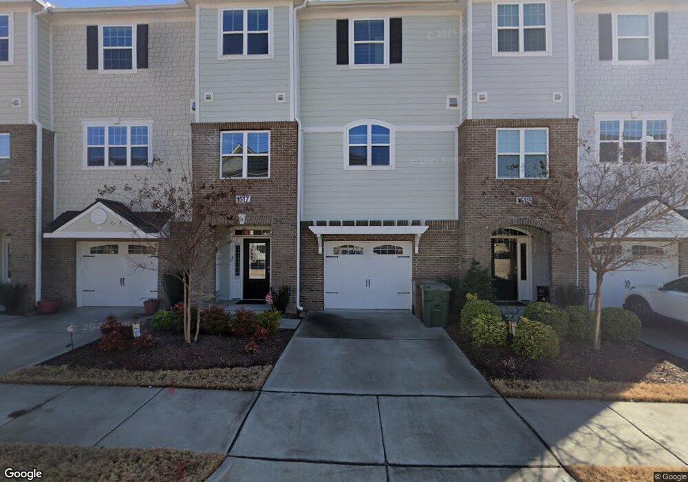 1517 Gathering Park Cir unit 6, Cary, NC 27519 - photo 1
