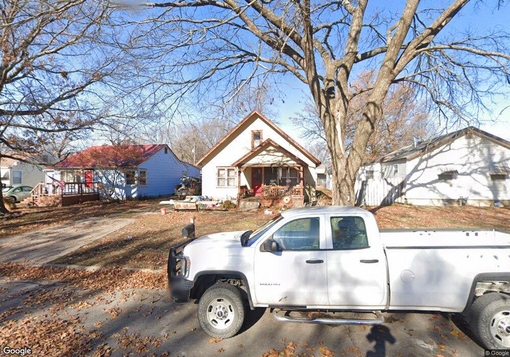 3105 Grand Ave, Parsons, KS 67357 - photo 1