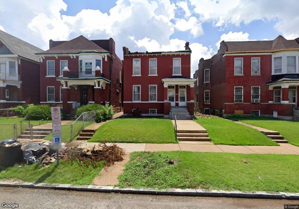 4550 Red Bud Ave, Saint Louis, MO 63115 - photo 1