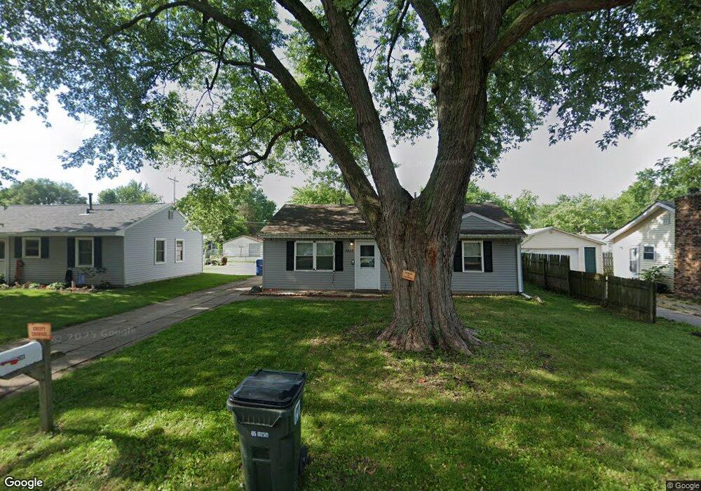 2623 W 69th St, Davenport, IA 52806 - photo 1