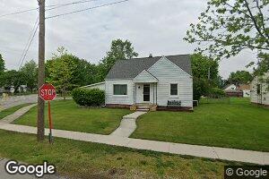 335 E 5th St, Elmore, OH 43416