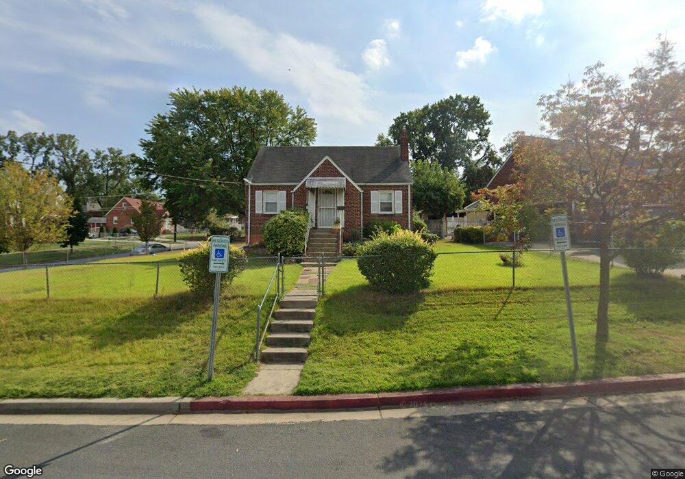 6517 Flanders Dr, Hyattsville, MD 20783 - photo 1