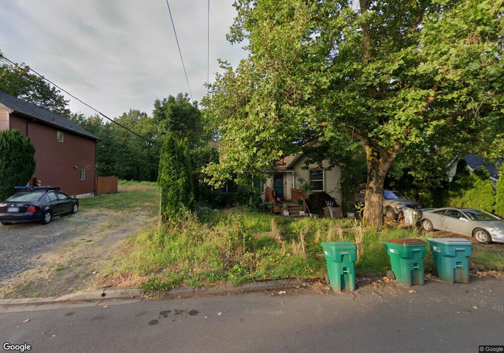 1506 E 3rd St, Newberg, OR 97132 - photo 1