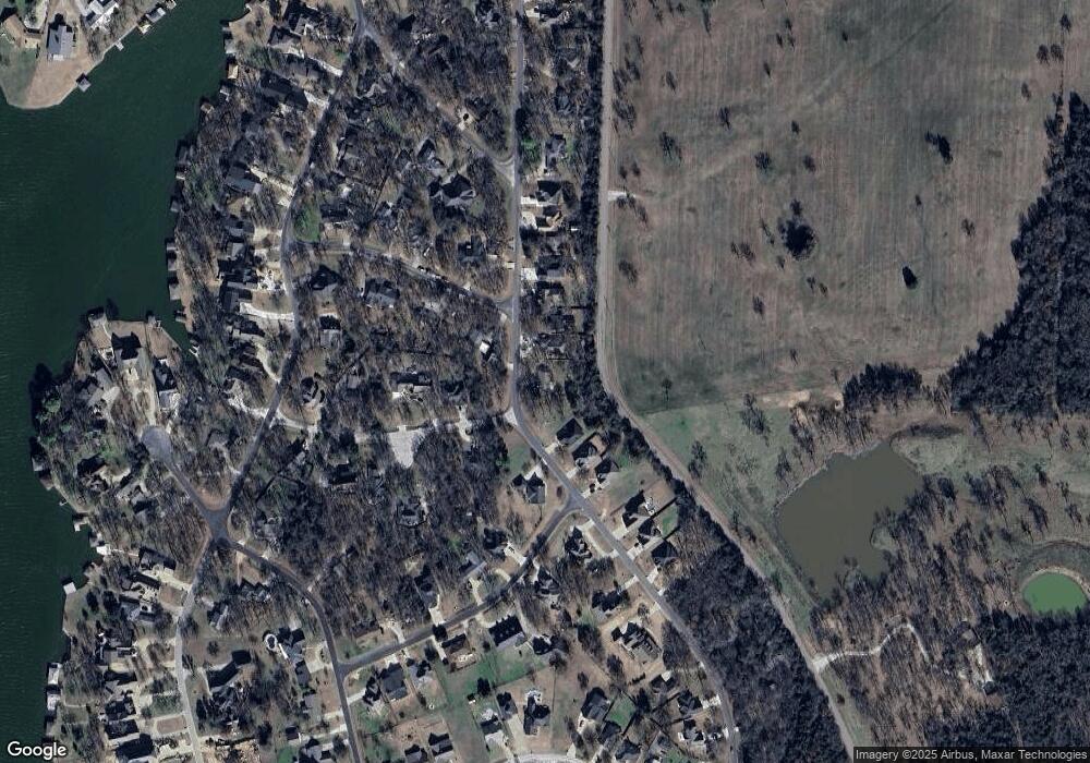 203 Comanche Dr, Gainesville, TX 76240 - photo 1