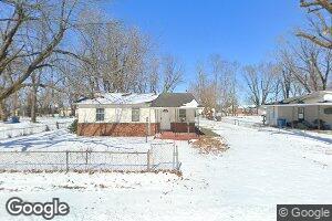1206 Vine St, Charleston, MO 63834
