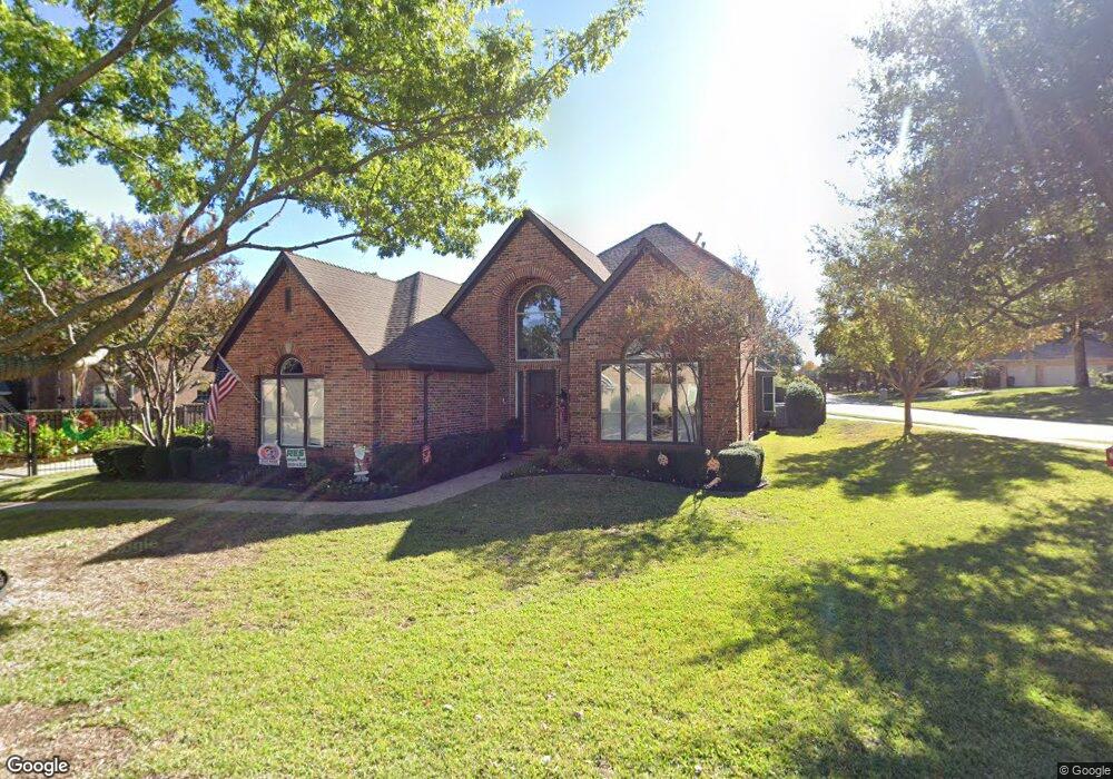 801 Oakcrest Ct, Southlake, TX 76092 - photo 1