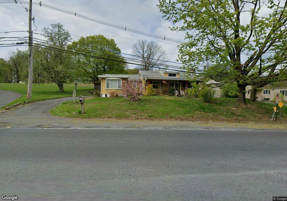 512 Spring Valley Rd, Reading, PA 19604 - photo 1