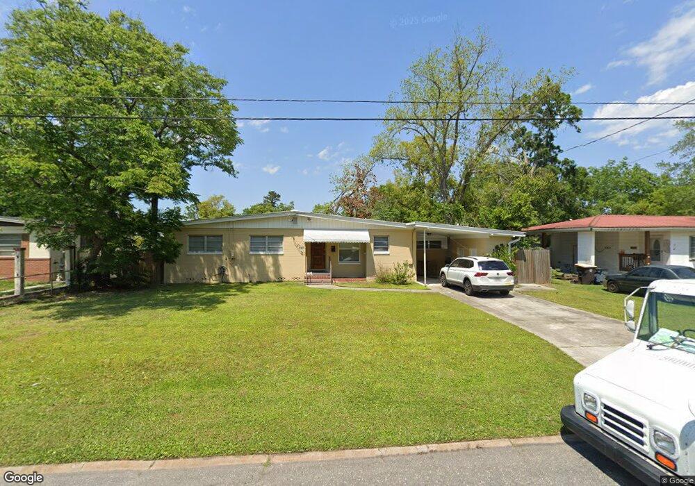 6425 Mitford Rd, Jacksonville, FL 32210 - photo 1