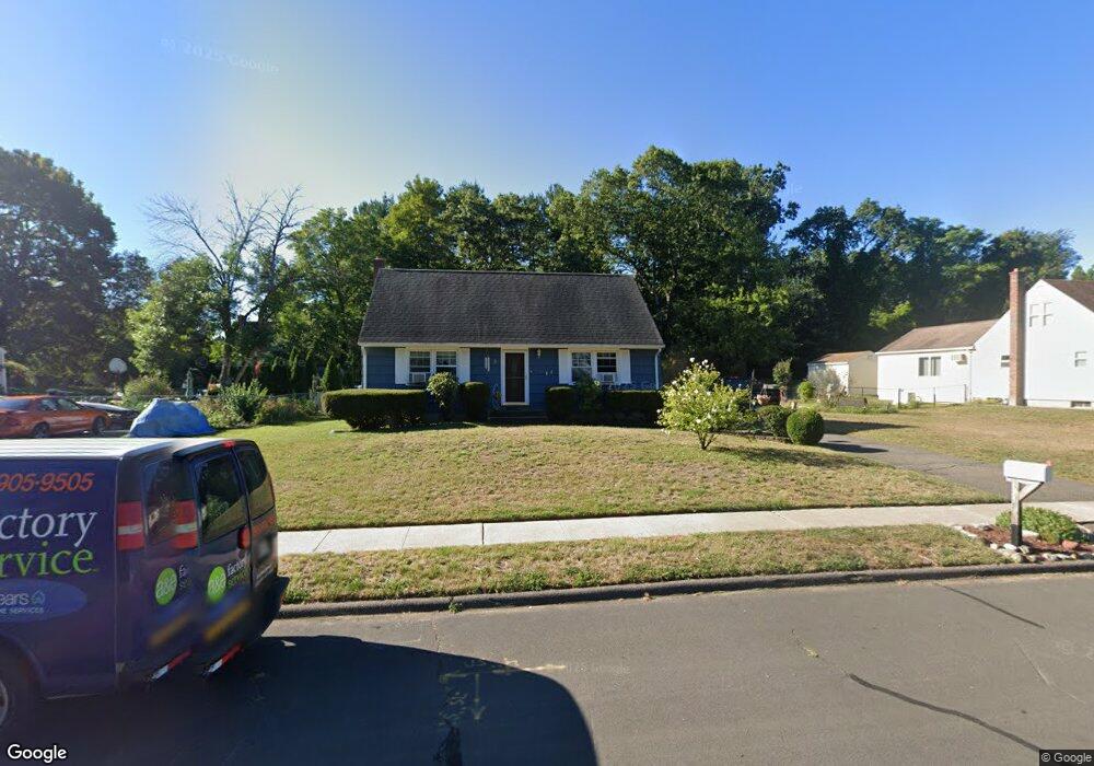 5 Eastgate Ln, Enfield, CT 06082 - photo 1