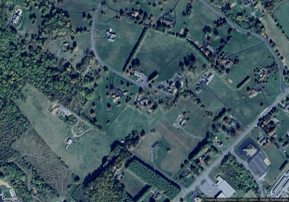 293 Foxfield Dr, Staunton, VA 24401 - photo 1