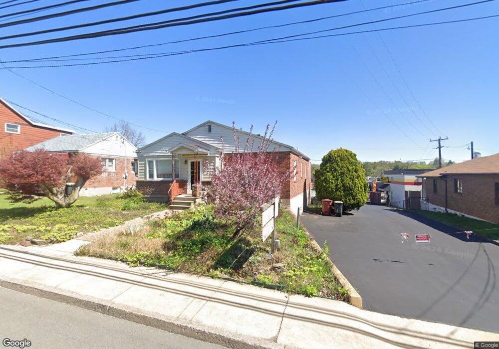 173 Mickley Rd, Whitehall, PA 18052 - photo 1