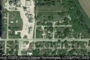 905 Switch St, Elgin, IA 52141