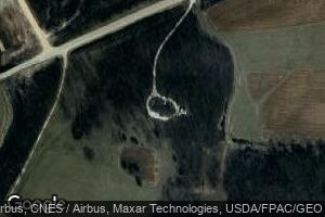 14283 Bellevue Cascade Rd, Zwingle, IA 52079