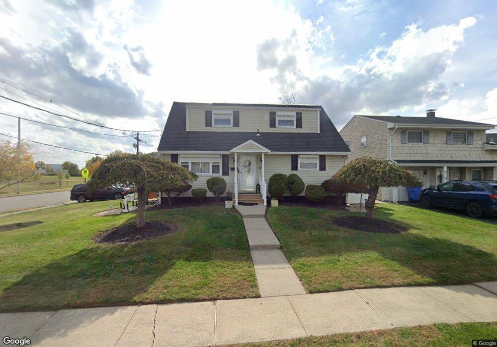 52 Bayberry Ct, Port Reading, NJ 07064 - photo 1