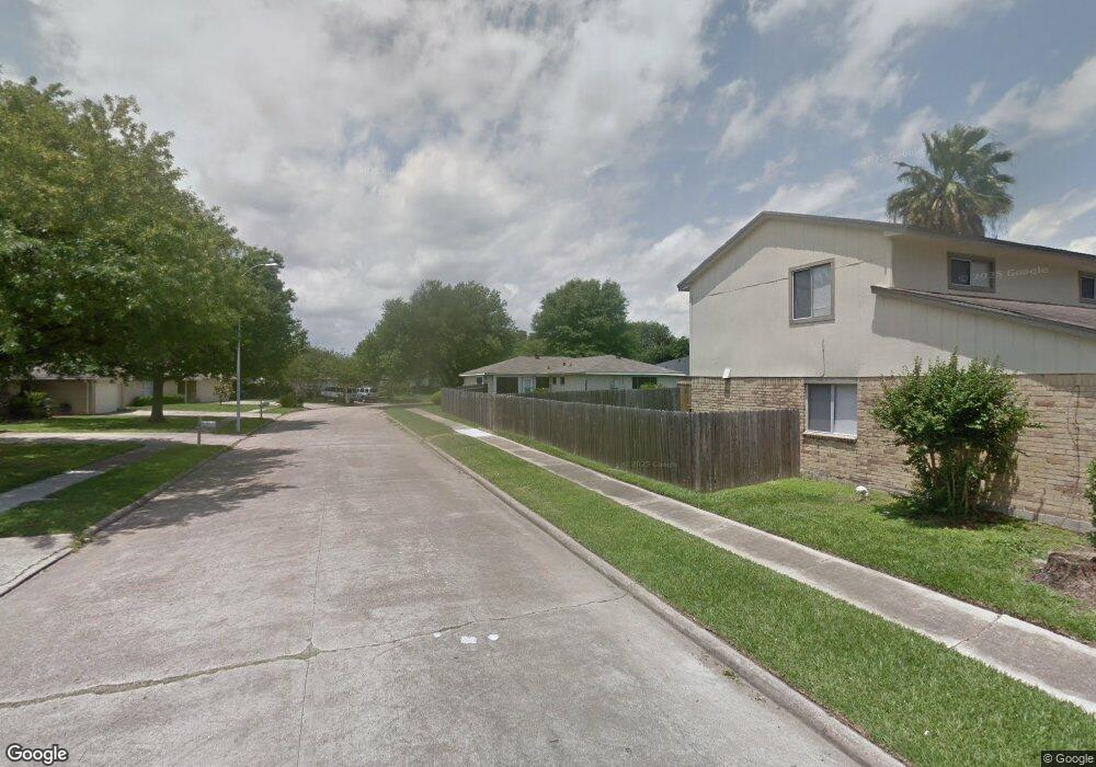 7322 Cornwall Bridge Ln, Houston, TX 77041 - photo 1