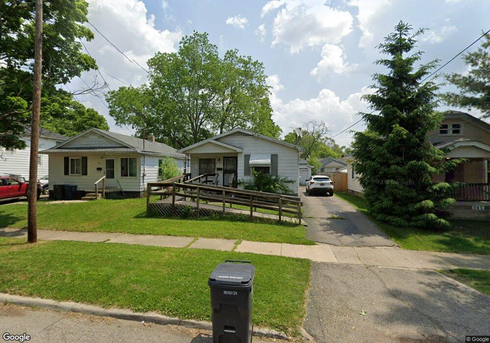 939 Mann Ave, Flint, MI 48503 - photo 1