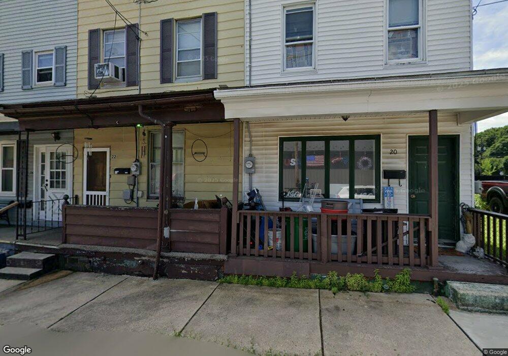 22 E Union St, Tamaqua, PA 18252 - photo 1