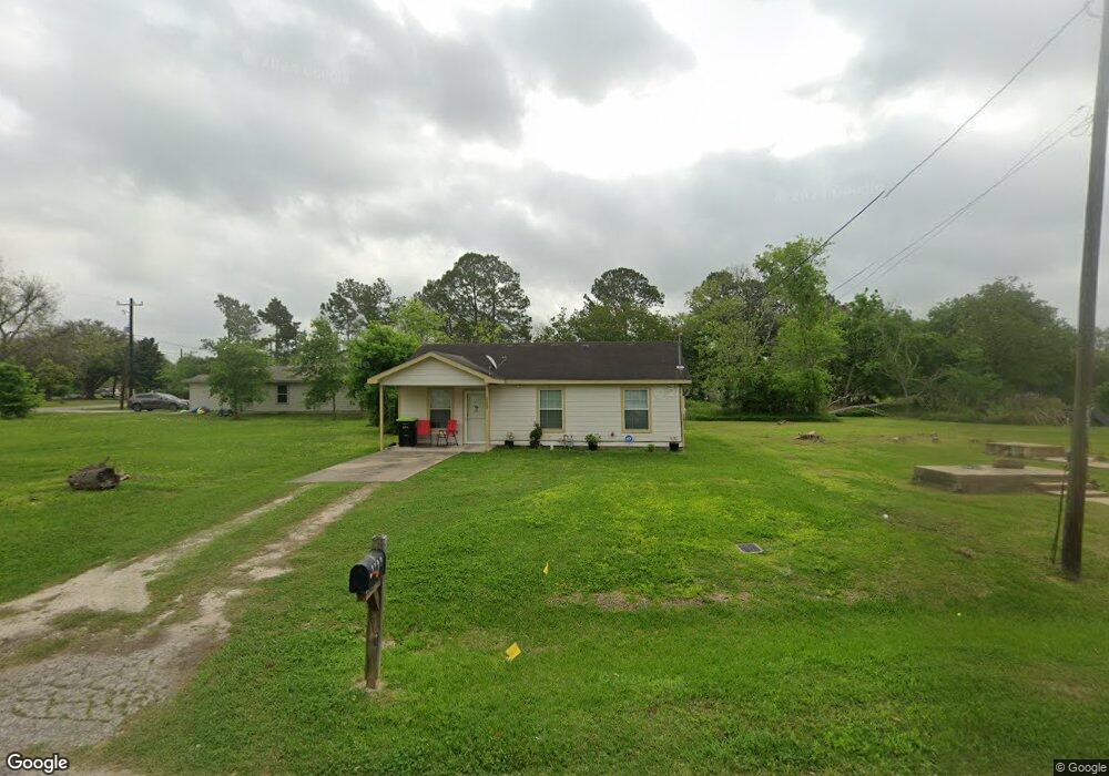 3209 Moore Ave, Bay City, TX 77414 - photo 1