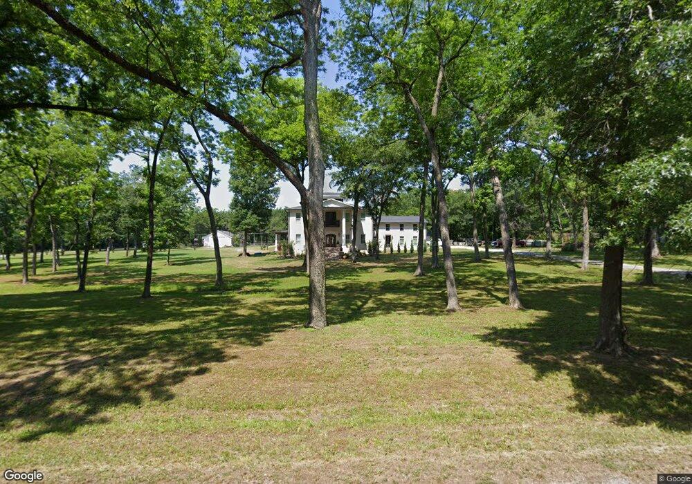 863 N Miami Ave, Chouteau, OK 74337 - photo 1