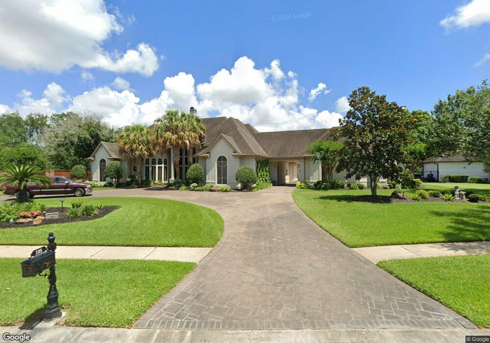 105 Century Dr, Friendswood, TX 77546 - photo 1