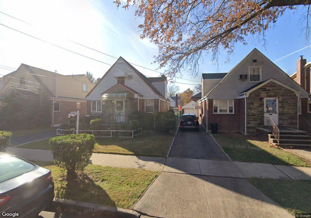 340 149th St, Whitestone, NY 11357 - photo 1