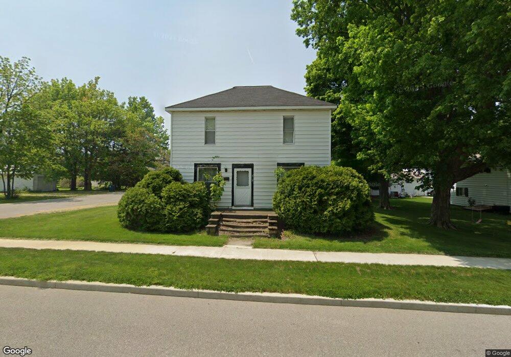 518 S Poplar St, Lagrange, IN 46761 - photo 1