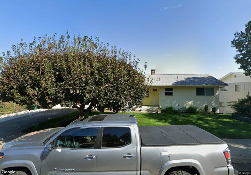 1815 E 16th St, the Dalles, OR 97058 - photo 1