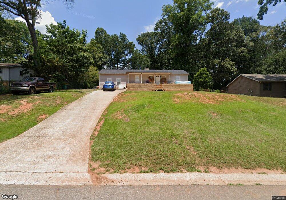 2318 Mohawk Trail, Acworth, GA 30102 - photo 1