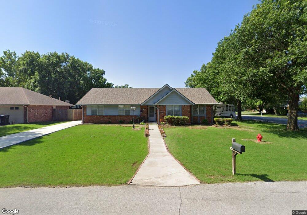 2613 W Elgin St, Broken Arrow, OK 74012 - photo 1