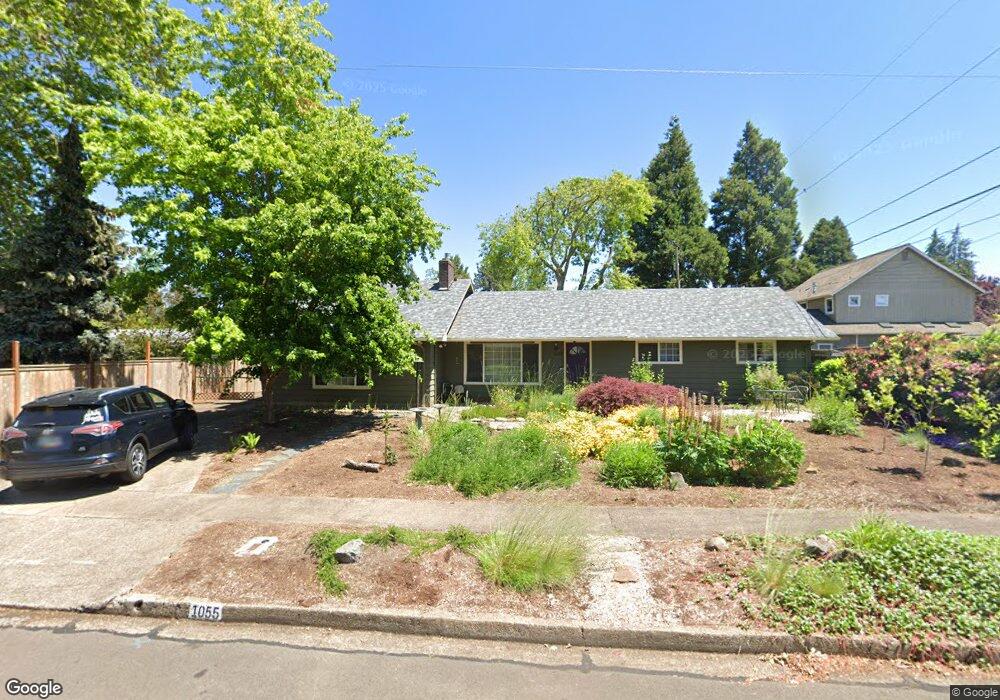 1055 Corydon St, Eugene, OR 97401 - photo 1