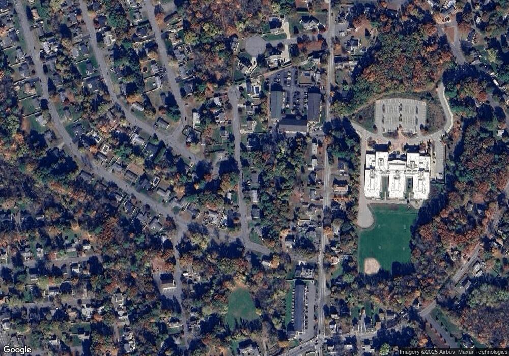 7 Robert Rd, Hudson, MA 01749 - photo 1