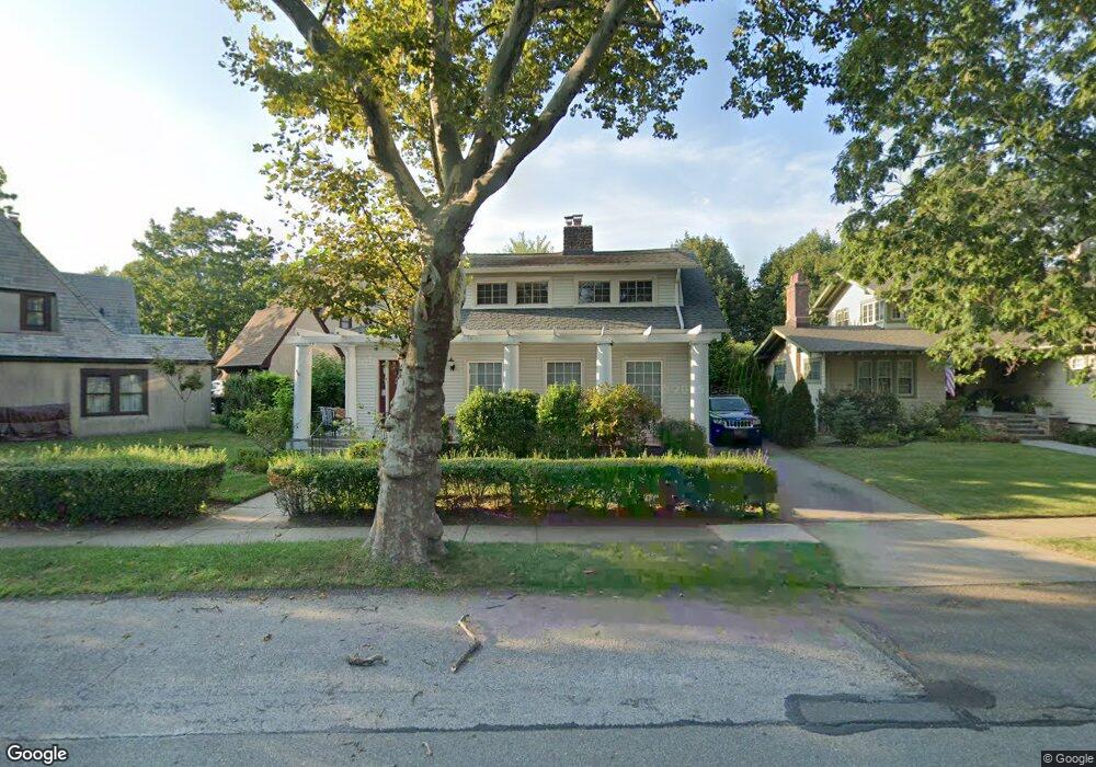 51 Superior Rd, Floral Park, NY 11001 - photo 1