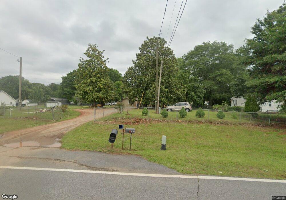 507 Shaw Rd, Sharpsburg, GA 30277 - photo 1