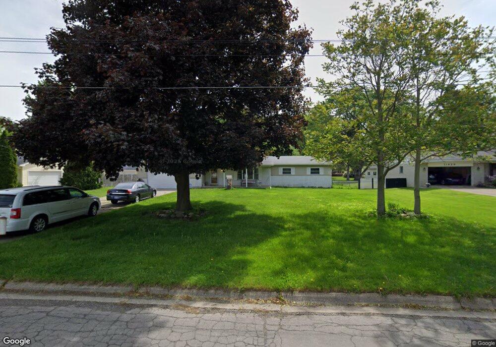 11438 Runnells Dr, Clio, MI 48420 - photo 1