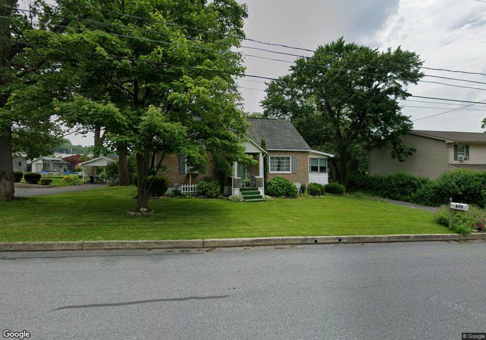 370 Spruce St, Walnutport, PA 18088 - photo 1