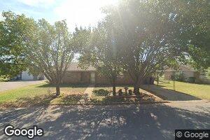 718 N 7th St, Comanche, OK 73529