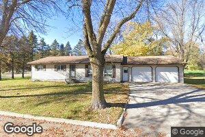 302 Dell St NE, George, IA 51237
