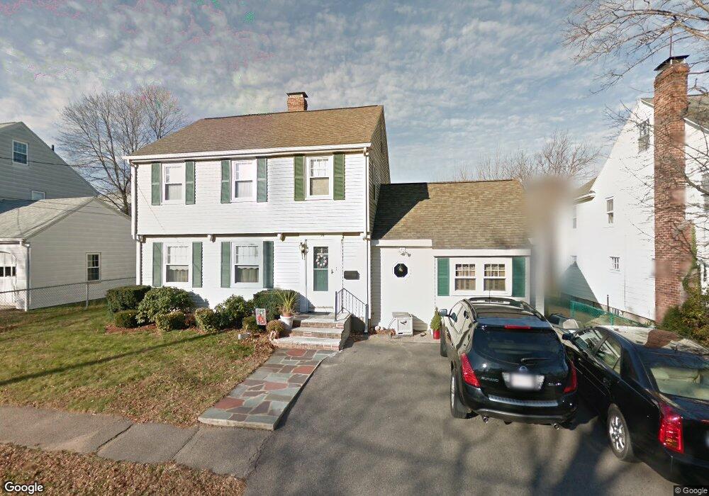 28 Melbourne Rd, Milton, MA 02186 - photo 1