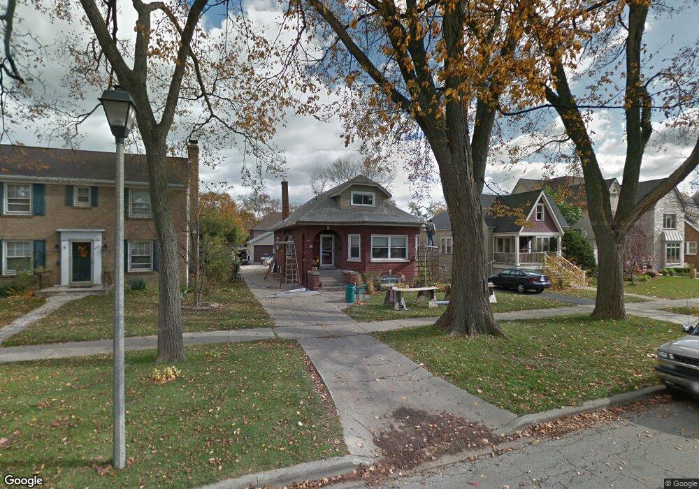 257 N Maple Ave, Elmhurst, IL 60126 - photo 1