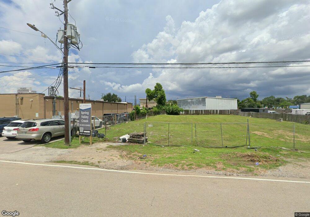 1754 Ojeman Rd, Houston, TX 77055 - photo 1