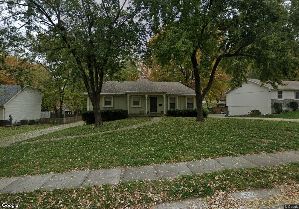 4725 Melrose Ln, Shawnee, KS 66203 - photo 1