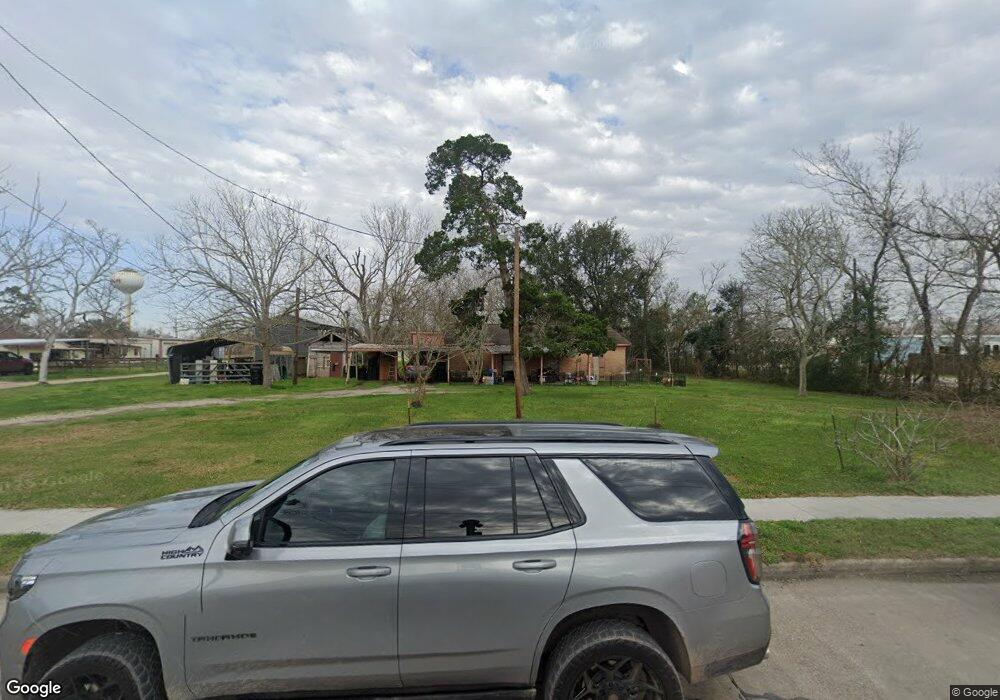 5739 Mustang Rd, Alvin, TX 77511 - photo 1