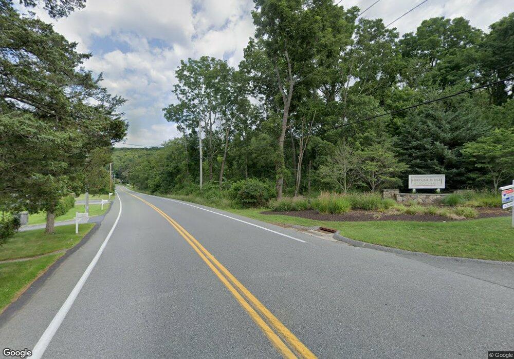 4 Stone Hollow Dr, Southeast, NY 10509 - photo 1