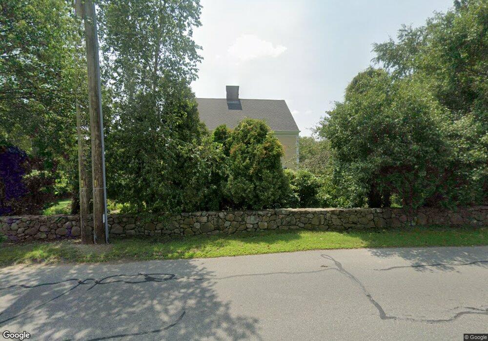 282 Russells Mills Rd, Dartmouth, MA 02748 - photo 1