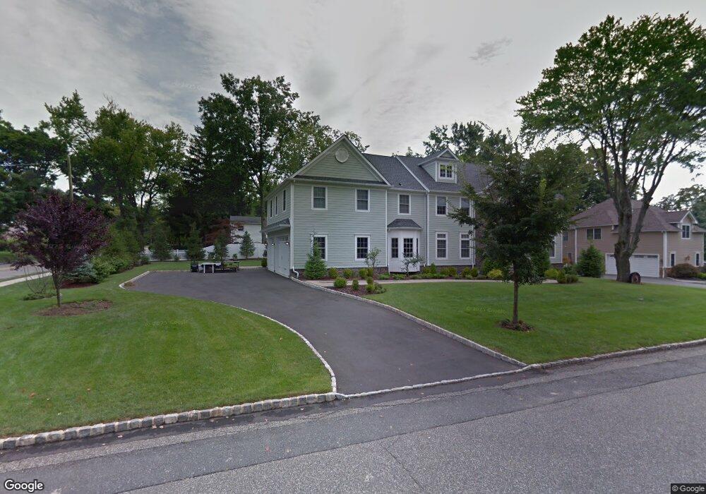 10 Leslie Ave, Florham Park, NJ 07932 - photo 1