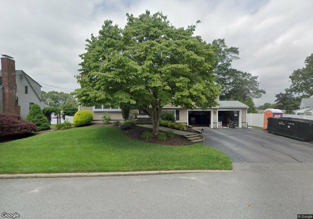 18 Buttercup Rd, Cranston, RI 02920 - photo 1