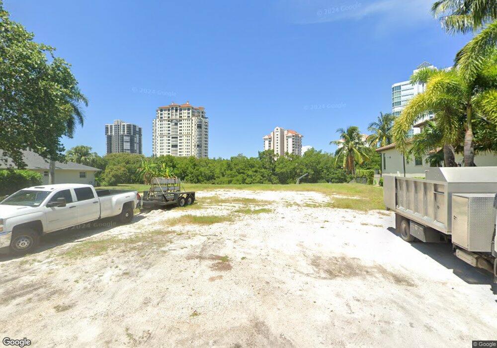 5111 Seahorse Ave, Naples, FL 34103 - photo 1