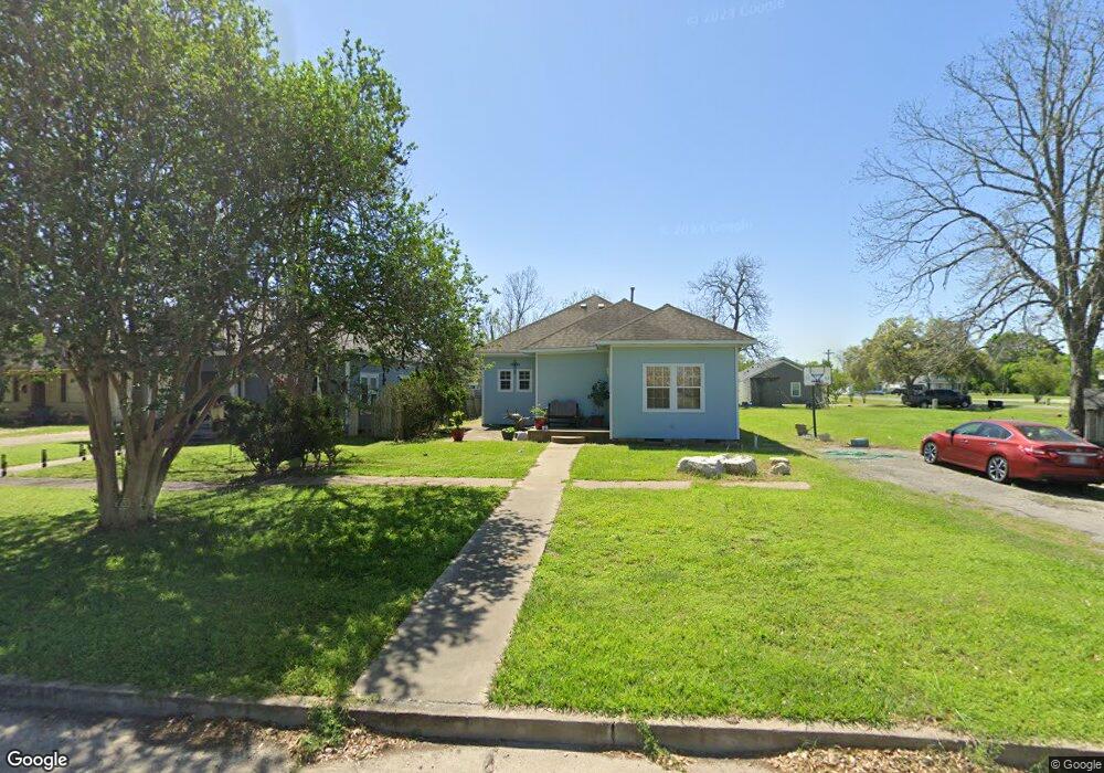 1206 6th St, Bay City, TX 77414 - photo 1
