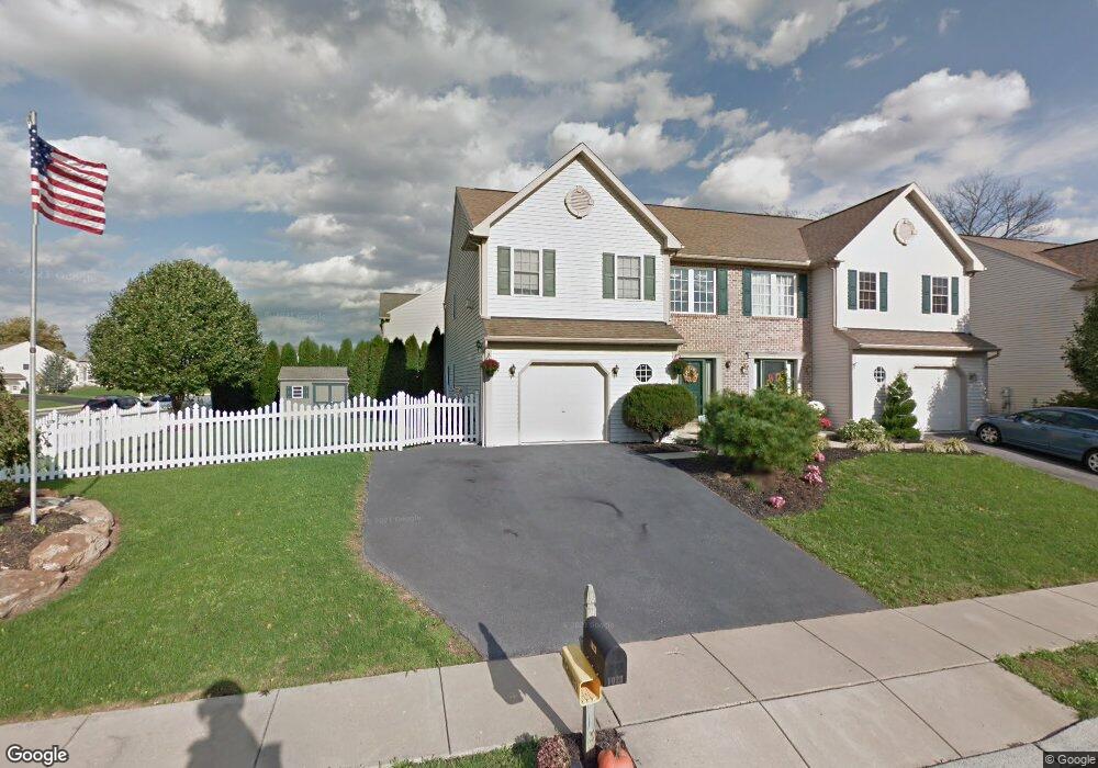 1023 Parkway Dr, Reading, PA 19605 - photo 1