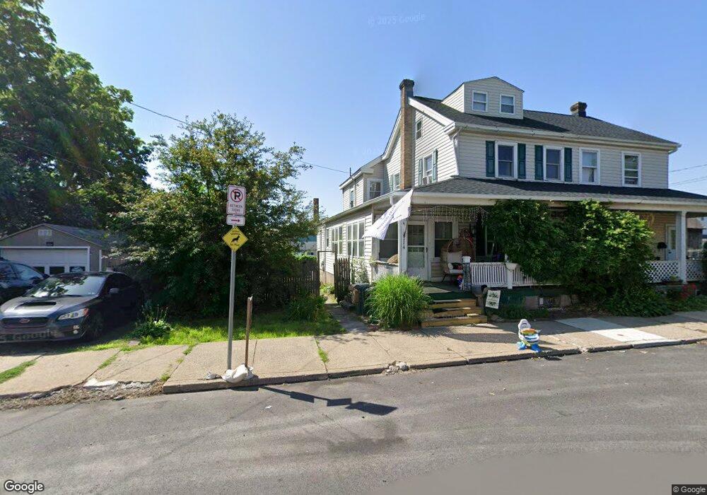 114 Juniper St, Quakertown, PA 18951 - photo 1